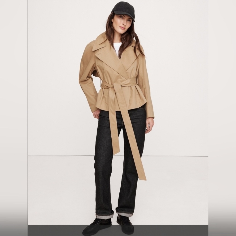 Banana republic short trench coat - sold out in store